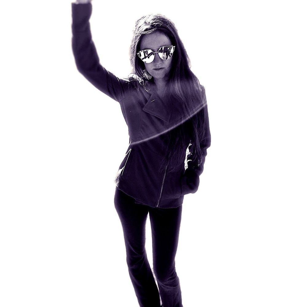 Meet your Posher, Amanda